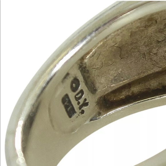 DAVID YURMAN Onyx & Diamond Cable Ring - Picture 6 of 13